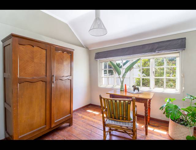 2 BEDROOM FREESTANDING FOR SALE IN SALT RIVER